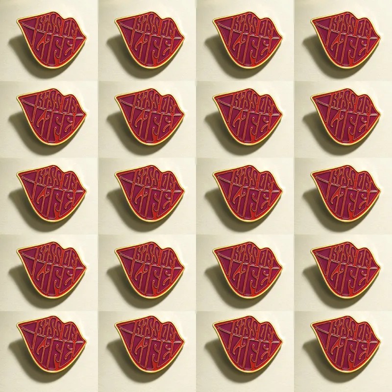 Supergrass - Kiss of Life is 20